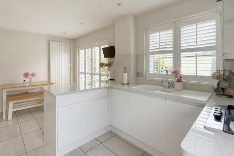 Kitchen/dining ro...