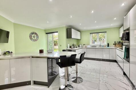 Kitchen/dining ro...