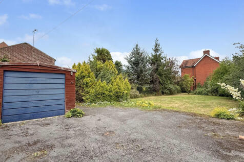 Garage and drivew...