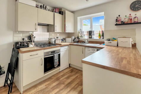 Kitchen/dining ro...