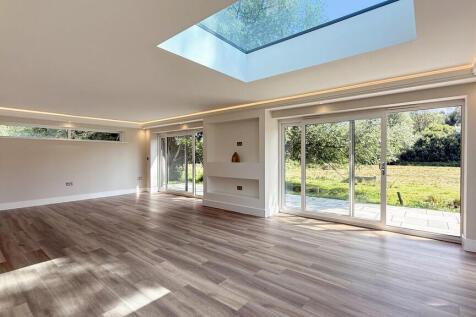 Kitchen/family ro...