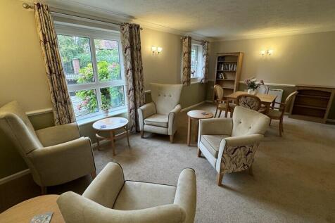 Communal Lounge