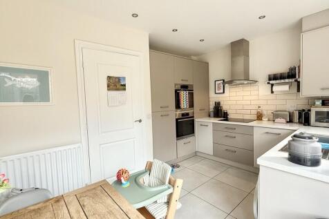 Kitchen/dining ro...