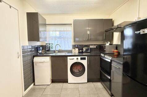 Lounge/kitchen/di...