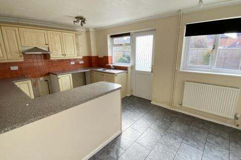 Kitchen/breakfast...