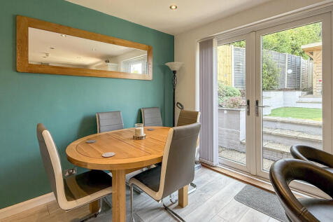 Kitchen/dining ro...