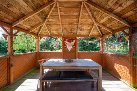 Summer House