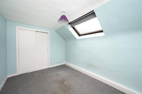 Bedrooom 2