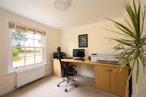 Bedroom 4/Study