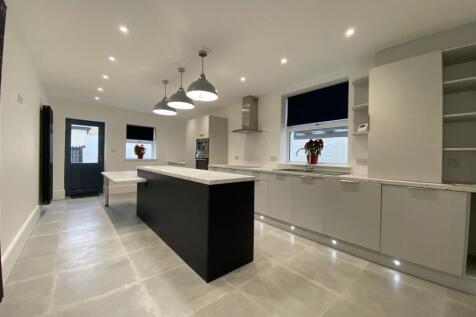 DINING-KITCHEN