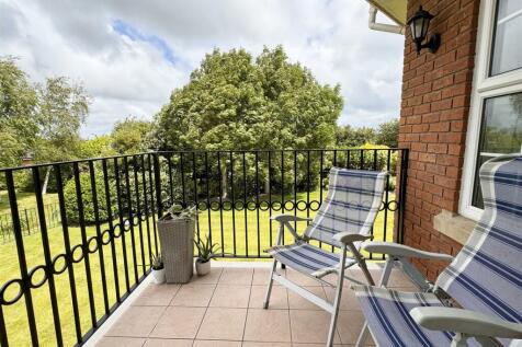 SUN BALCONY