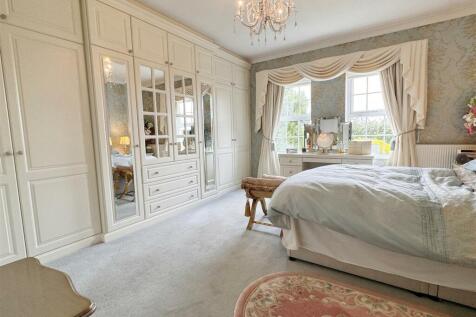 BEDROOM SUITE ONE