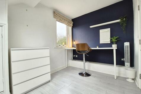 BEDROOM TWO/STUDY