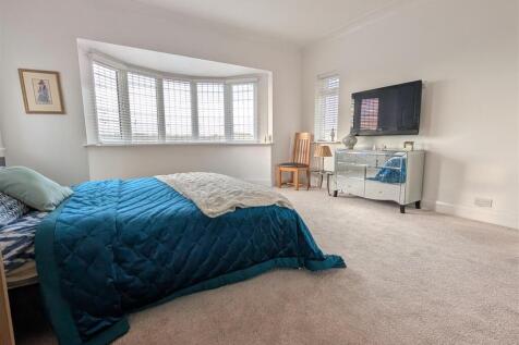 BEDROOM SUITE ONE