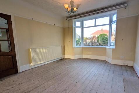 FRONT RECEPTION ROOM