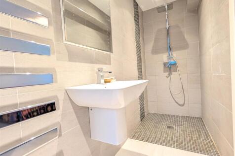EN SUITE WET ROOM/WC