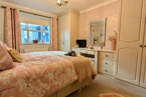 BEDROOM SUITE ONE