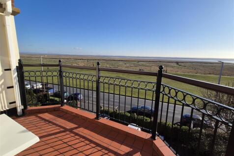 SUN BALCONY