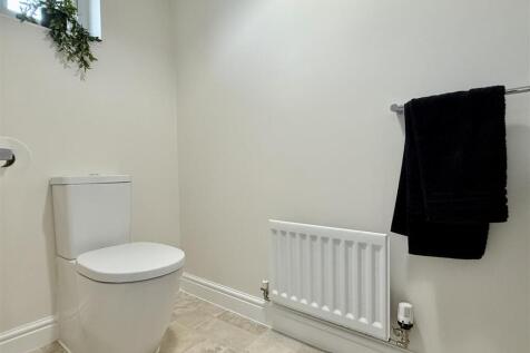 CLOAKS/WC