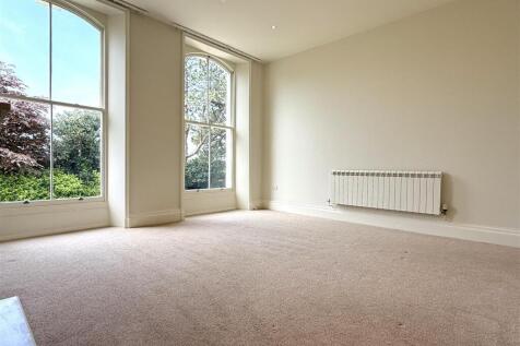PRINCIPAL RECEPTION ROOM