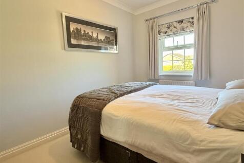 BEDROOM FIVE
