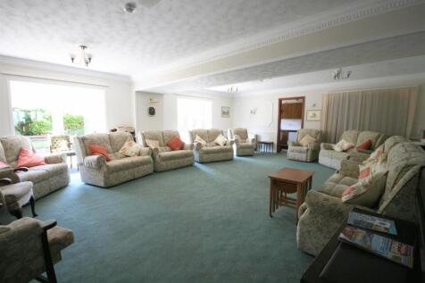 RESIDENTS LOUNGE