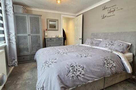 BEDROOM SUITE ONE