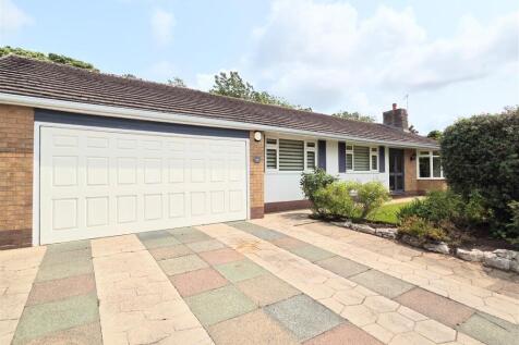 Woodlands Drive