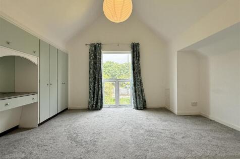 BEDROOM SUITE ONE