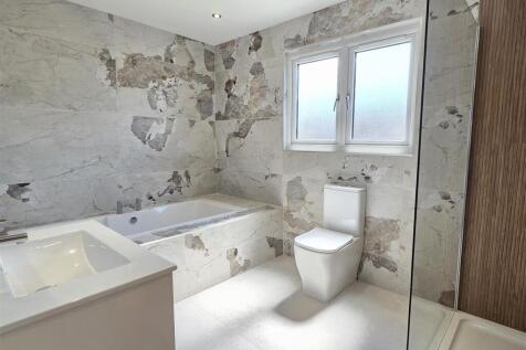 BATHROOM/WC