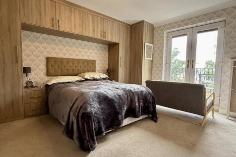BEDROOM SUITE ONE