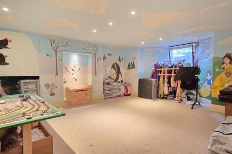 PLAYROOM