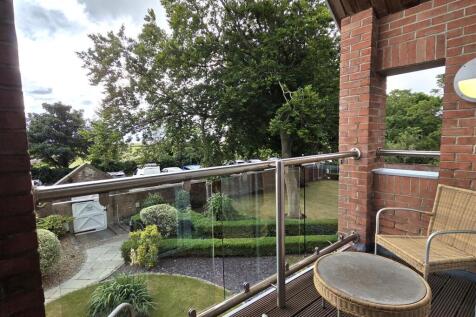 SUN BALCONY