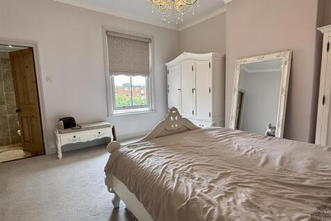 BEDROOM SUITE ONE