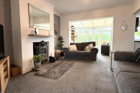 INNER SITTING ROOM