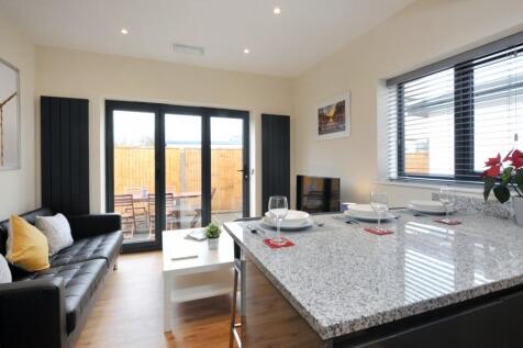 Lounge/Kitchen