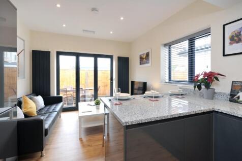 Lounge/Kitchen