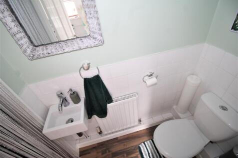Cloakroom/WC