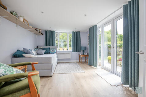 Annexe Bedroom/Living Area