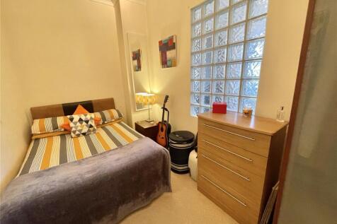 Flat 1