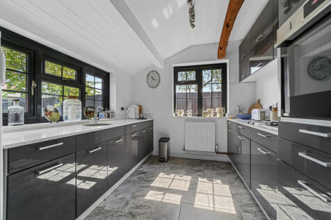Annexe Kitchen