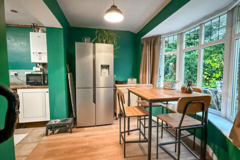 20251029_14375027...