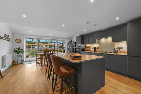 Tye Green kitchen...