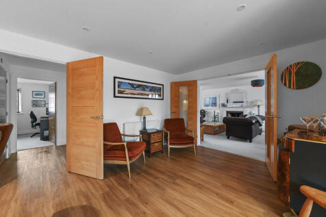 Tye Green living ...