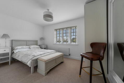 Tye Green bedroom...