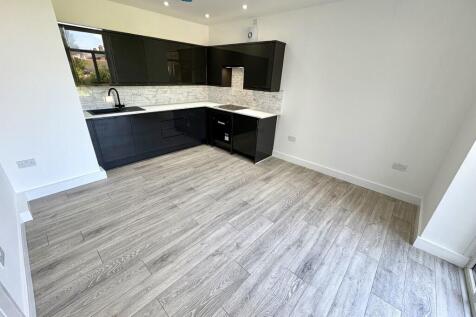 Kitchen/Living Area