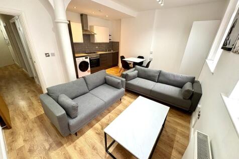 Living Room/Kitchen
