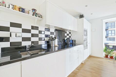 Kitchen 3.jpg