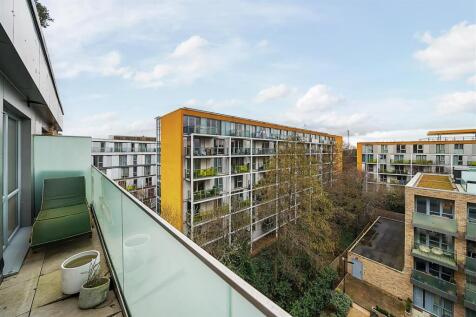 Balcony 2.jpg