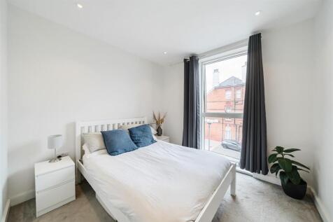 Bedroom 2.jpg